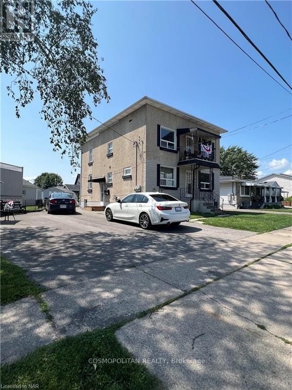 68 Clifford Avenue, Welland, ON, L3C 2G1 - 2