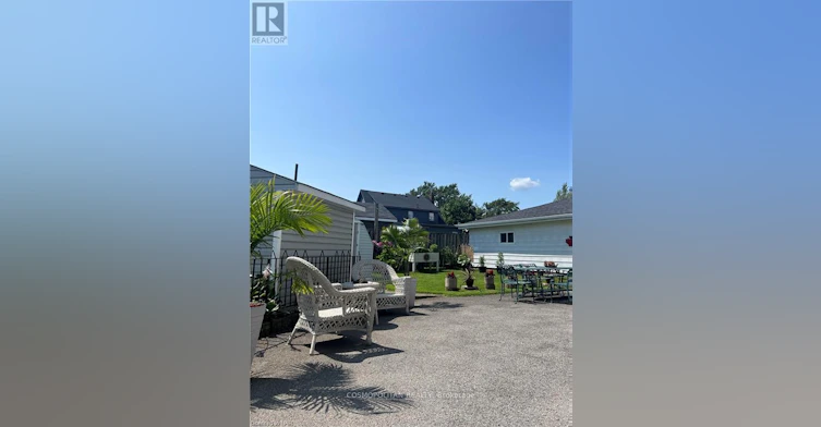 68 Clifford Avenue, Welland, ON, L3C 2G1 - 4
