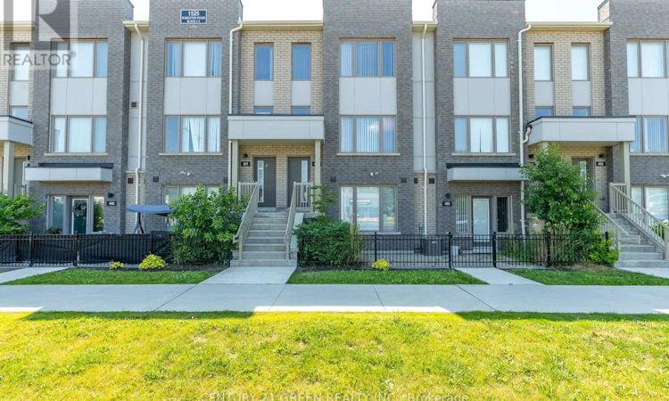 406-1525 Kingston Road
