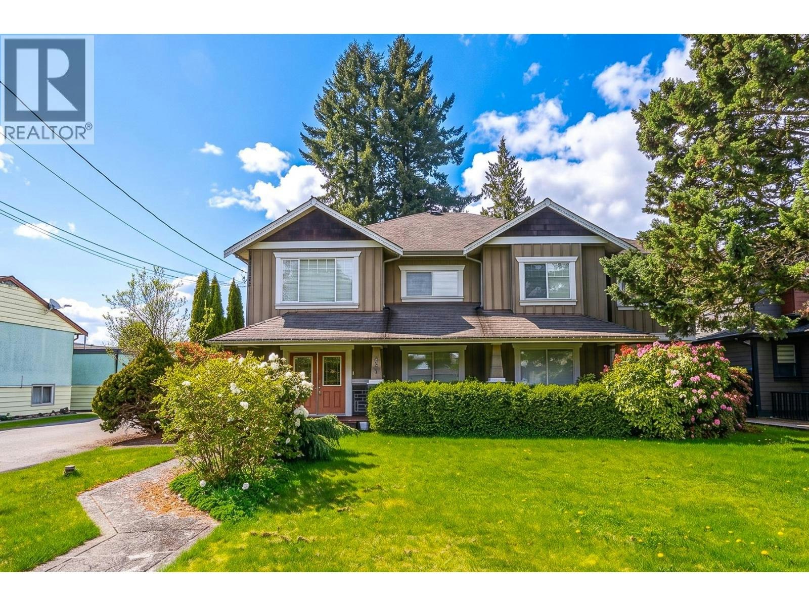 735 Schoolhouse Street, Coquitlam, BC, V3J 5S1