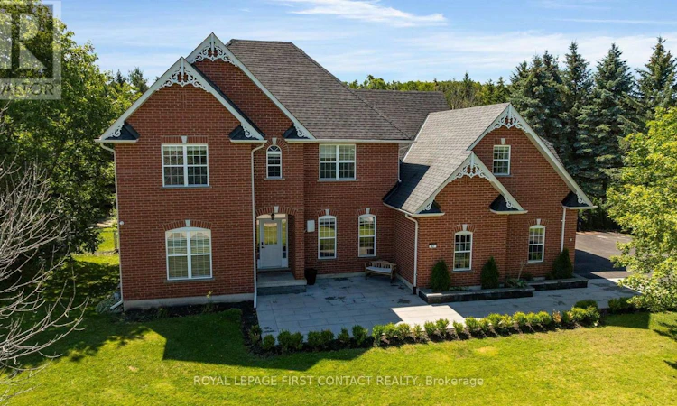 43 Vanderpost Crescent