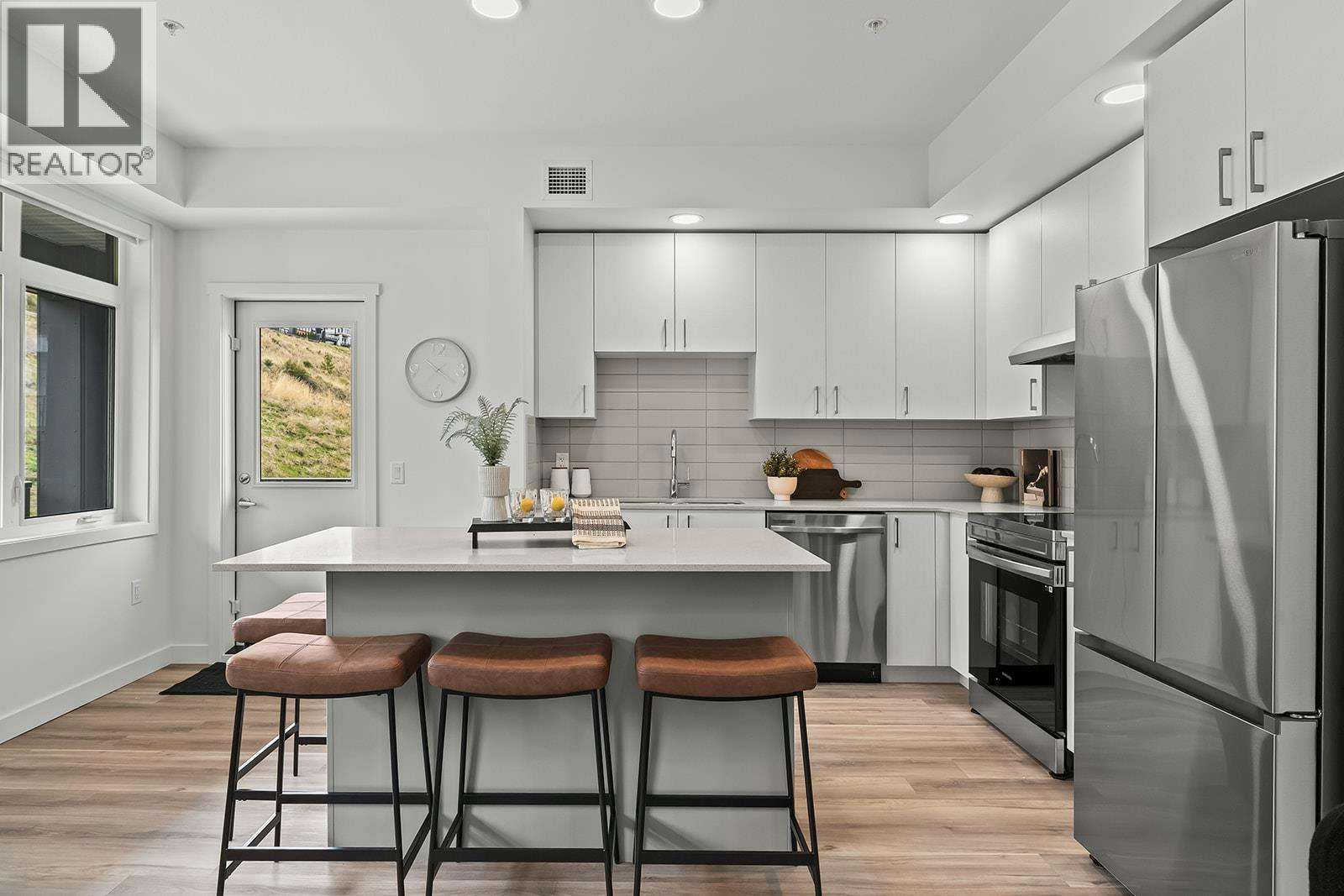 118-1057 Frost Road, Kelowna, BC, V1W 0G7 - 6