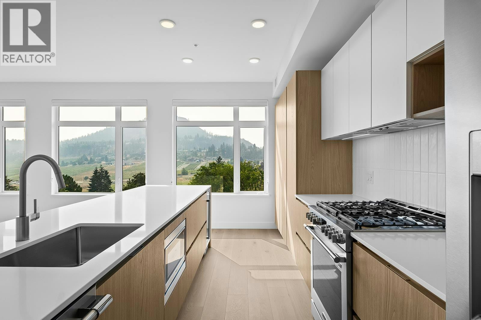 204-2760 Olalla Road, West Kelowna, BC, V1Z 2A9 - 18