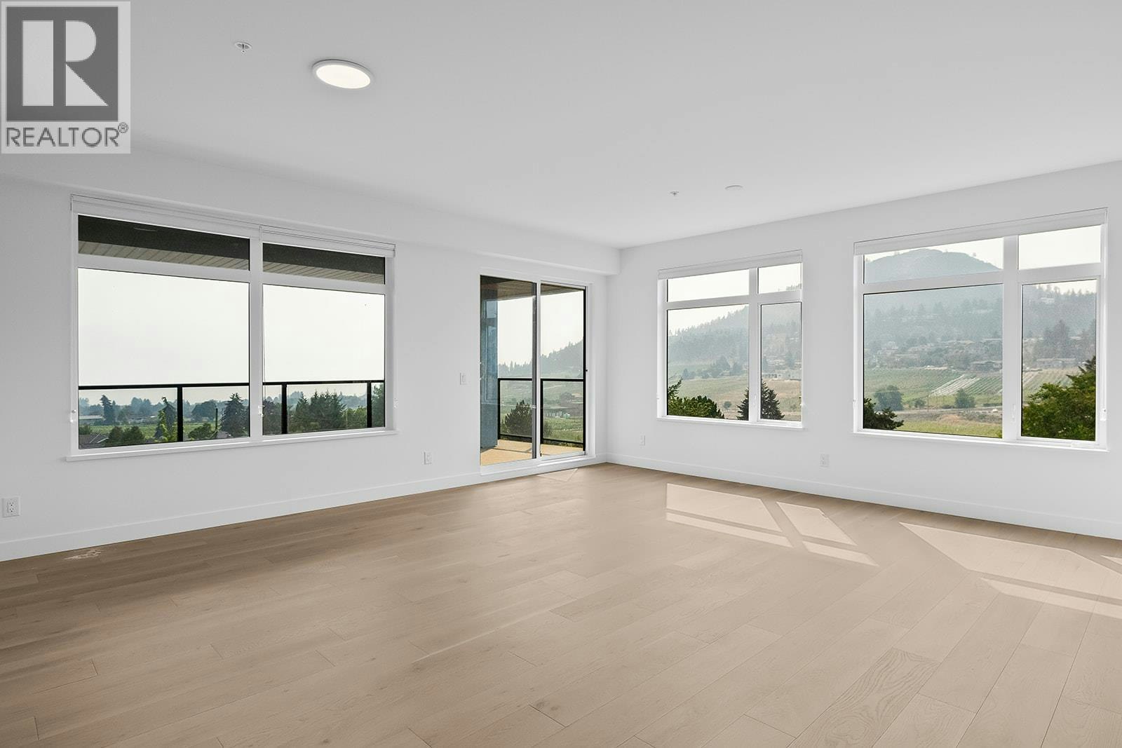 204-2760 Olalla Road, West Kelowna, BC, V1Z 2A9 - 9