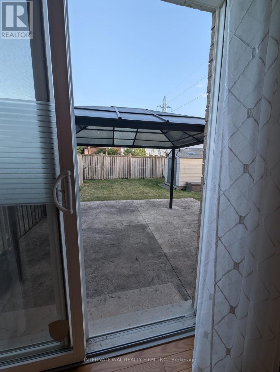 69 Periwinkle Drive, Hamilton, ON, L0R 1P0 - 18