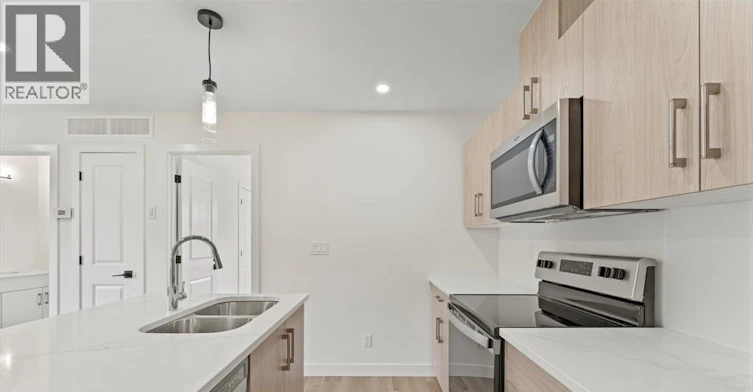 2459-2 Front Road, Lasalle, ON, N9J 2C5 - 7