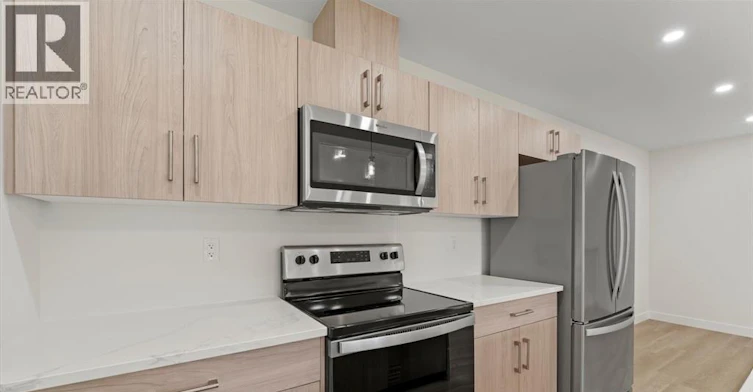 2459-2 Front Road, Lasalle, ON, N9J 2C5 - 6