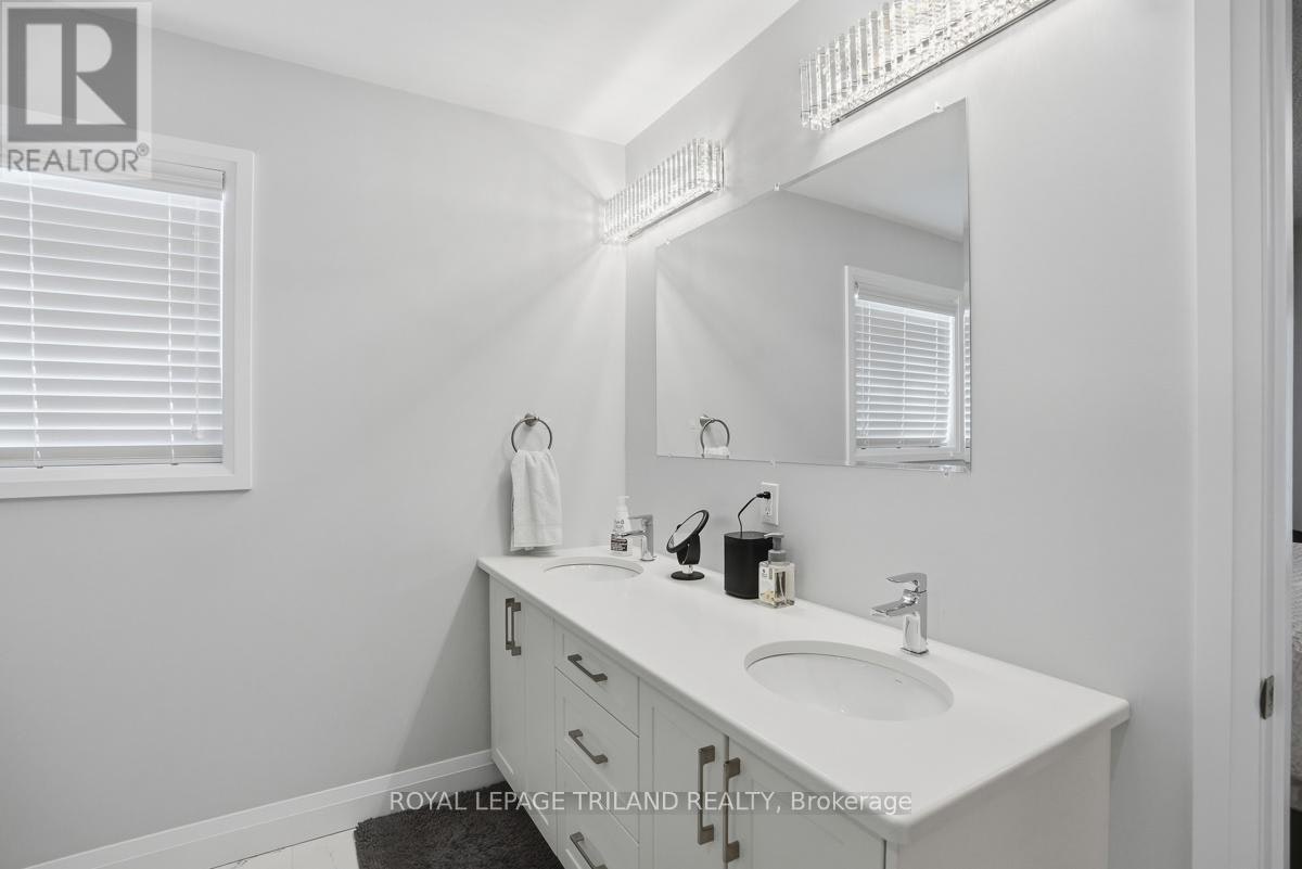 3601 Lynds Street, London, ON, N6L 0G6 - 33