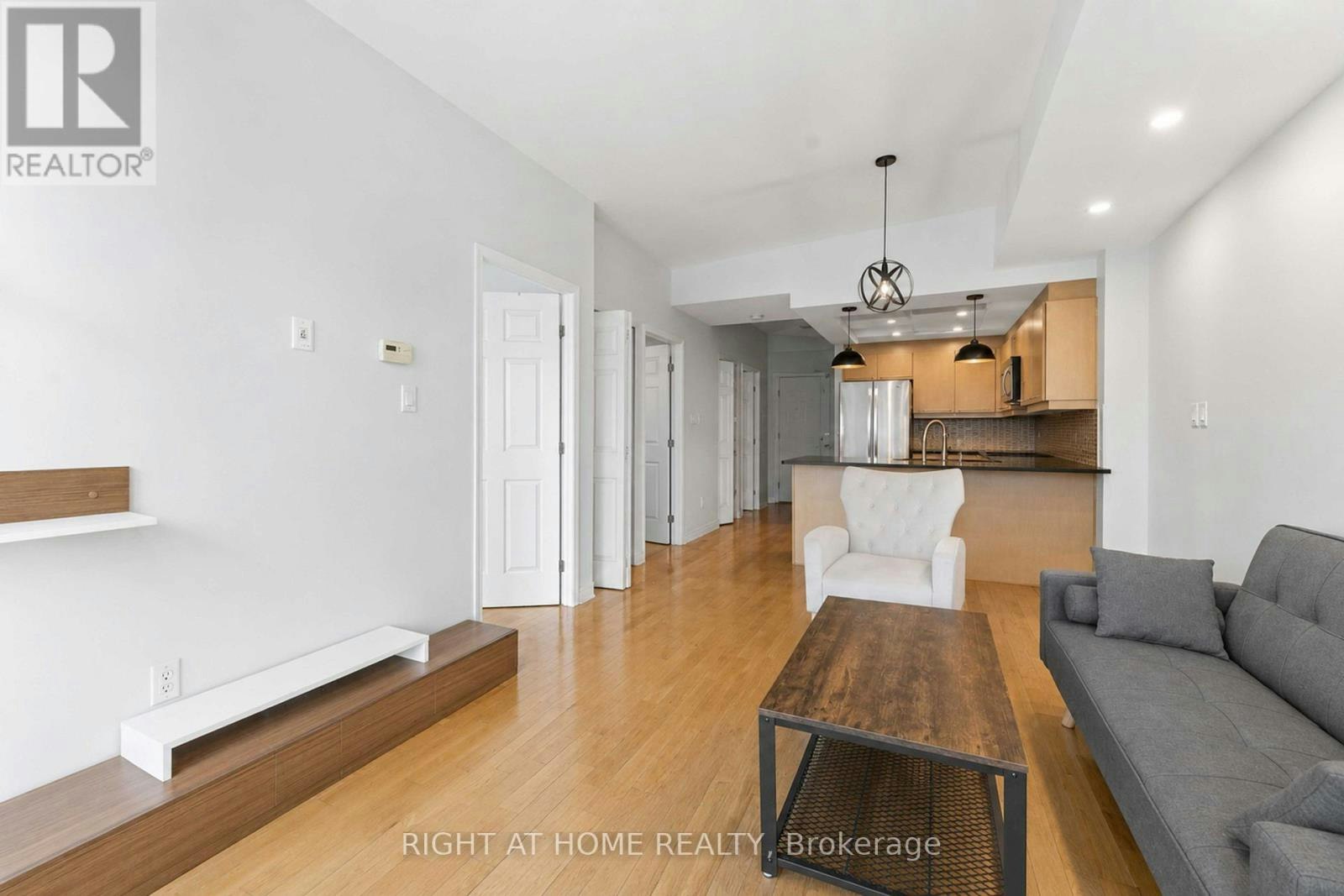 1009-134 York Street, Ottawa, ON, K1N 1K8 - 10