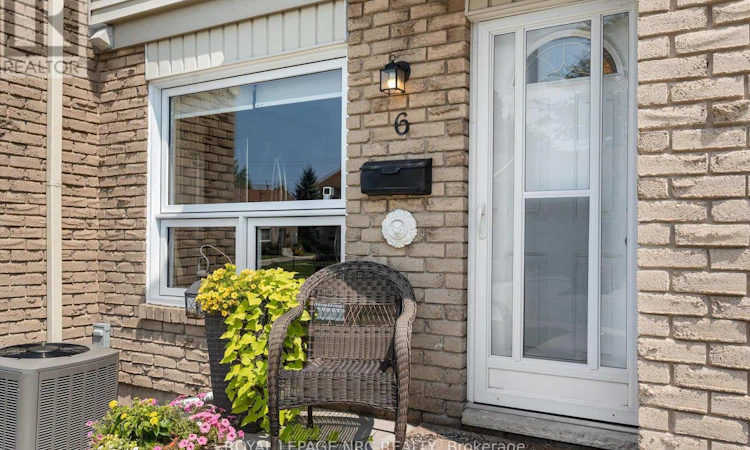 6-6767 Thorold Stone Road