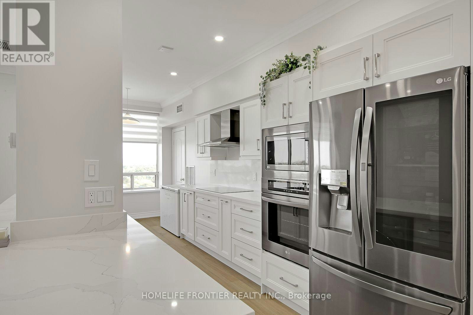 PH12-88 Grandview Way, Toronto, ON, M2N 6V6 - 3