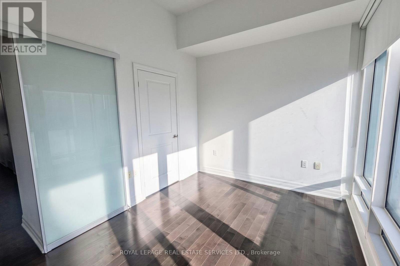 2802-8 The Esplanade, Toronto, ON, M5E 0A6 - 10