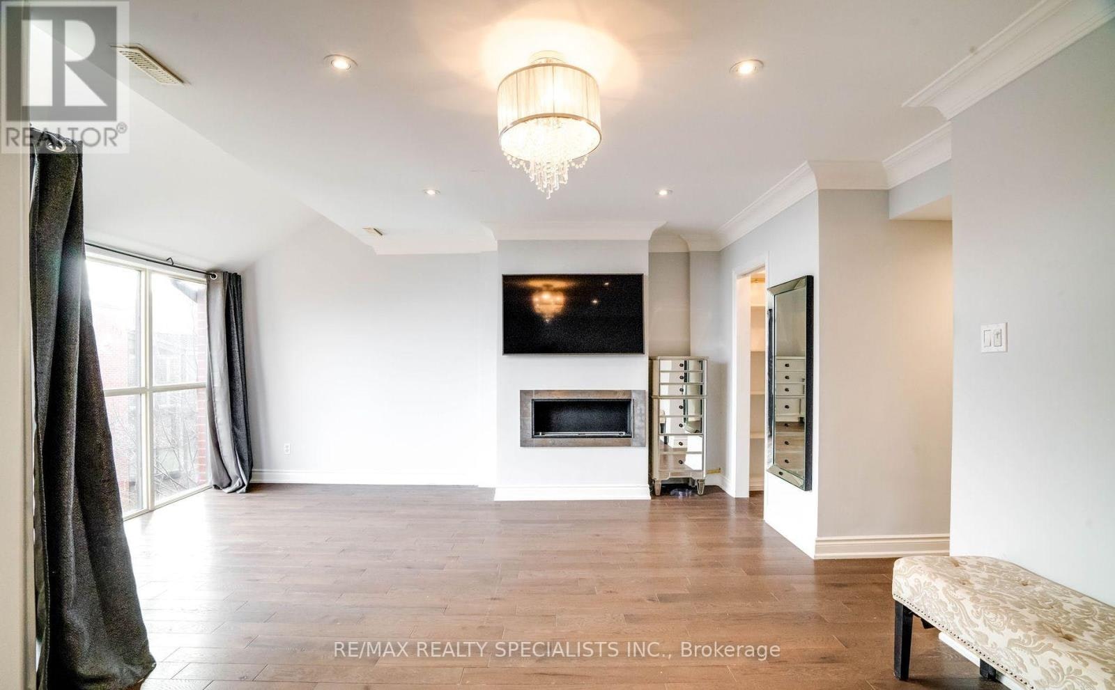 TH5-100 Arbors Lane, Vaughan, ON, L4L 7G4 - 8