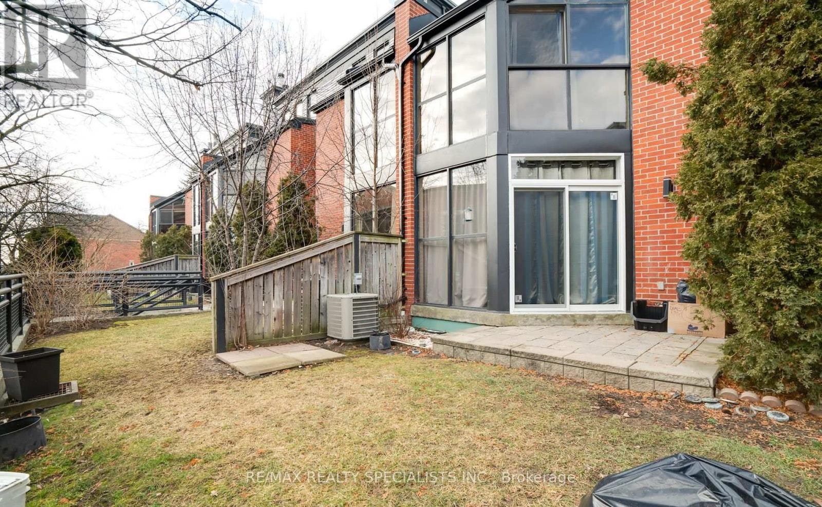 TH5-100 Arbors Lane, Vaughan, ON, L4L 7G4 - 35