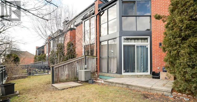 TH5-100 Arbors Lane, Vaughan, ON, L4L 7G4 - 35