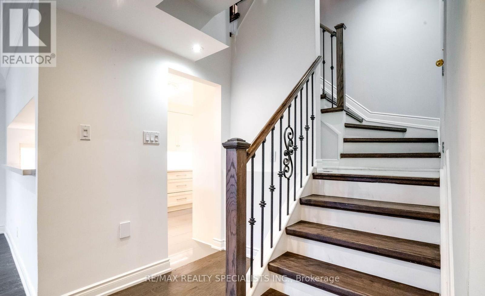 TH5-100 Arbors Lane, Vaughan, ON, L4L 7G4 - 17