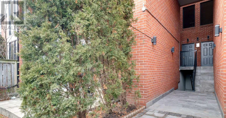 TH5-100 Arbors Lane, Vaughan, ON, L4L 7G4 - 36