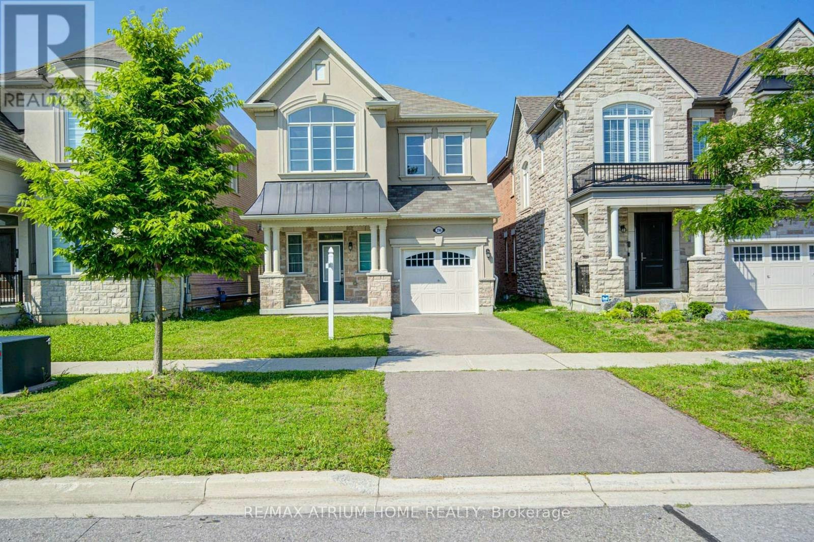 396 Thomas Phillips Drive, Aurora, ON, L4G 0T2