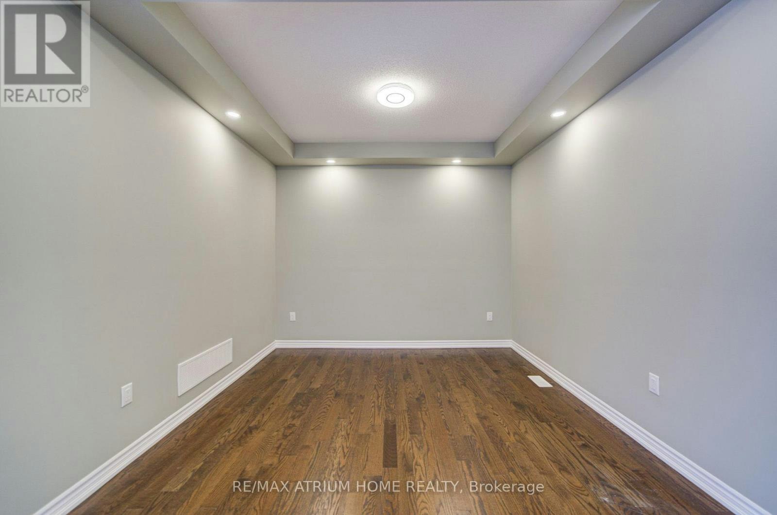 396 Thomas Phillips Drive, Aurora, ON, L4G 0T2 - 14