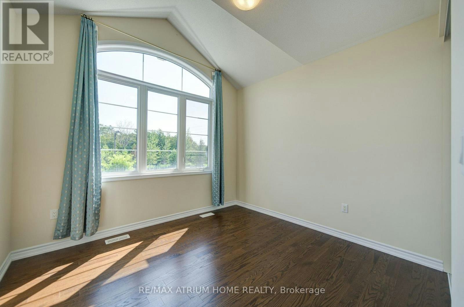 396 Thomas Phillips Drive, Aurora, ON, L4G 0T2 - 30