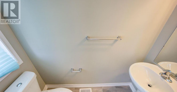 396 Thomas Phillips Drive, Aurora, ON, L4G 0T2 - 5