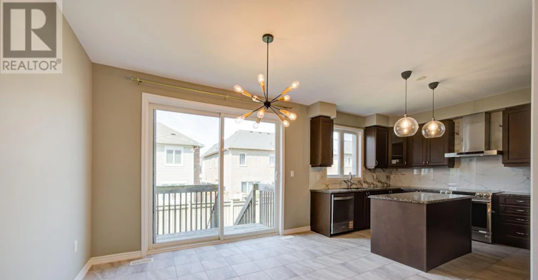 396 Thomas Phillips Drive, Aurora, ON, L4G 0T2 - 18