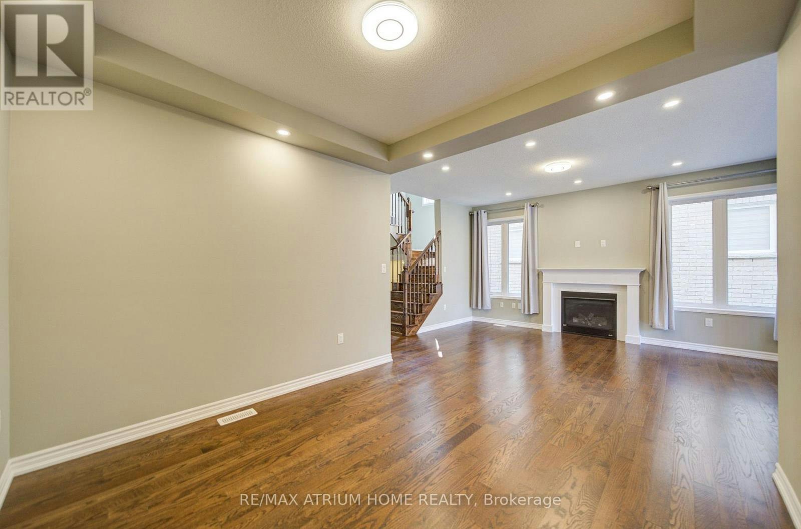 396 Thomas Phillips Drive, Aurora, ON, L4G 0T2 - 16