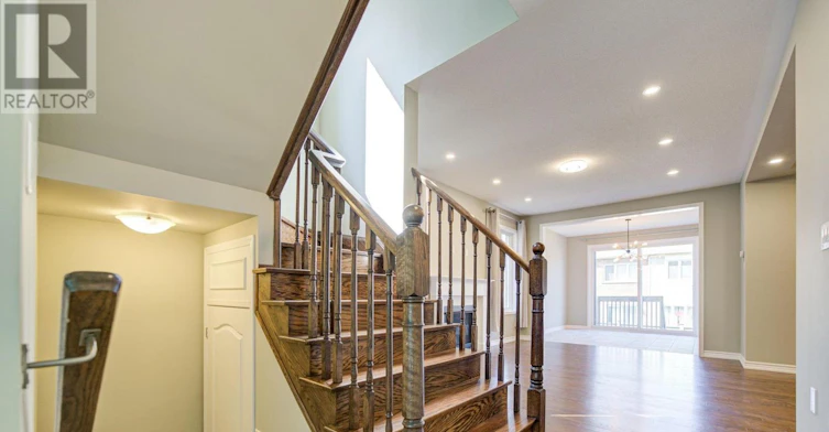 396 Thomas Phillips Drive, Aurora, ON, L4G 0T2 - 7