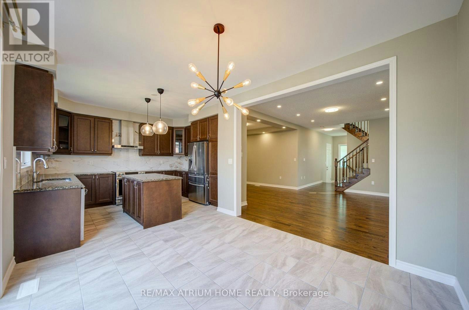 396 Thomas Phillips Drive, Aurora, ON, L4G 0T2 - 20