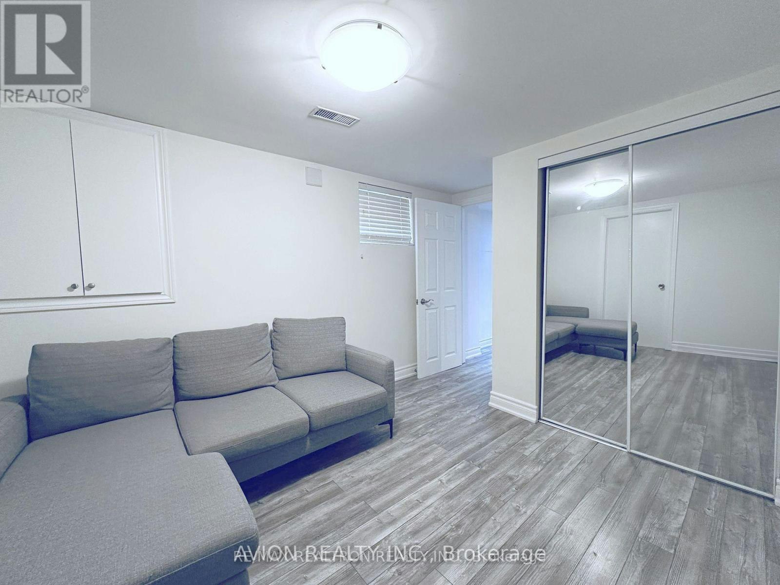 BSMT-297 Thirtieth Street, Toronto, ON, M8W 3E4 - 10