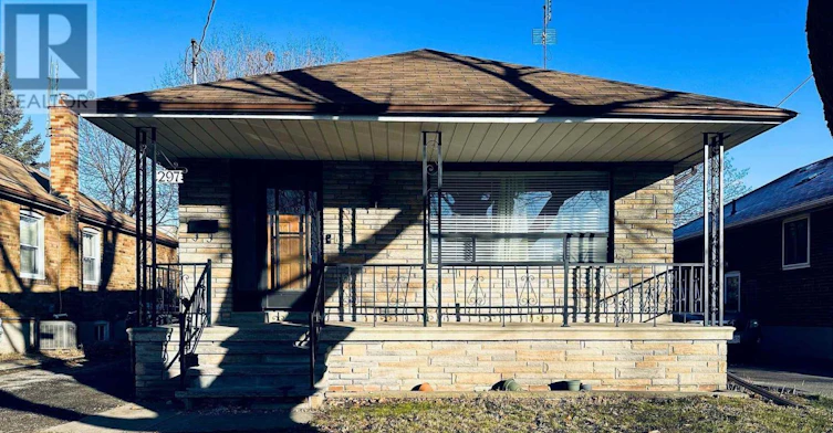 BSMT-297 Thirtieth Street, Toronto, ON, M8W 3E4
