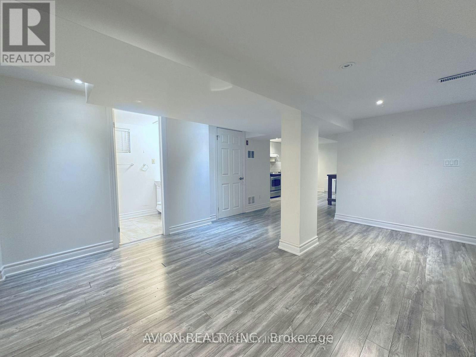 BSMT-297 Thirtieth Street, Toronto, ON, M8W 3E4 - 5