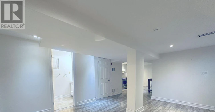 BSMT-297 Thirtieth Street, Toronto, ON, M8W 3E4 - 5