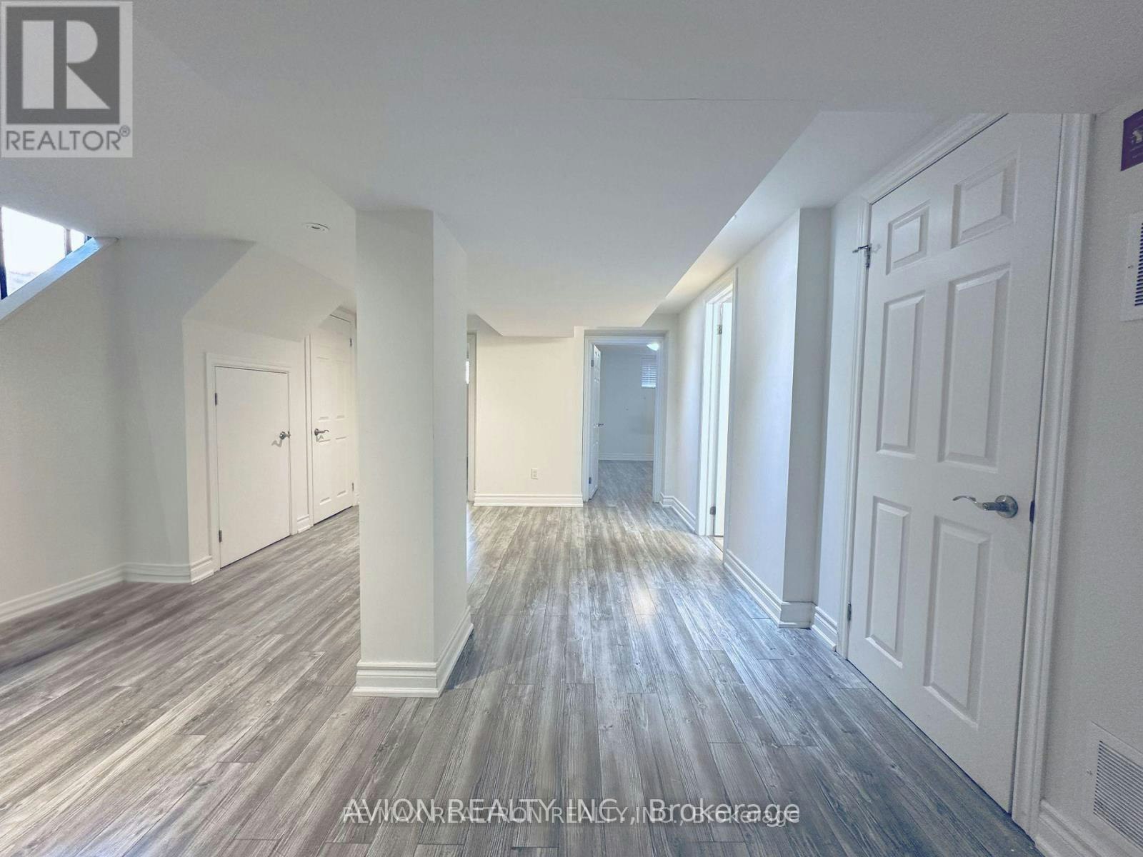 BSMT-297 Thirtieth Street, Toronto, ON, M8W 3E4 - 4