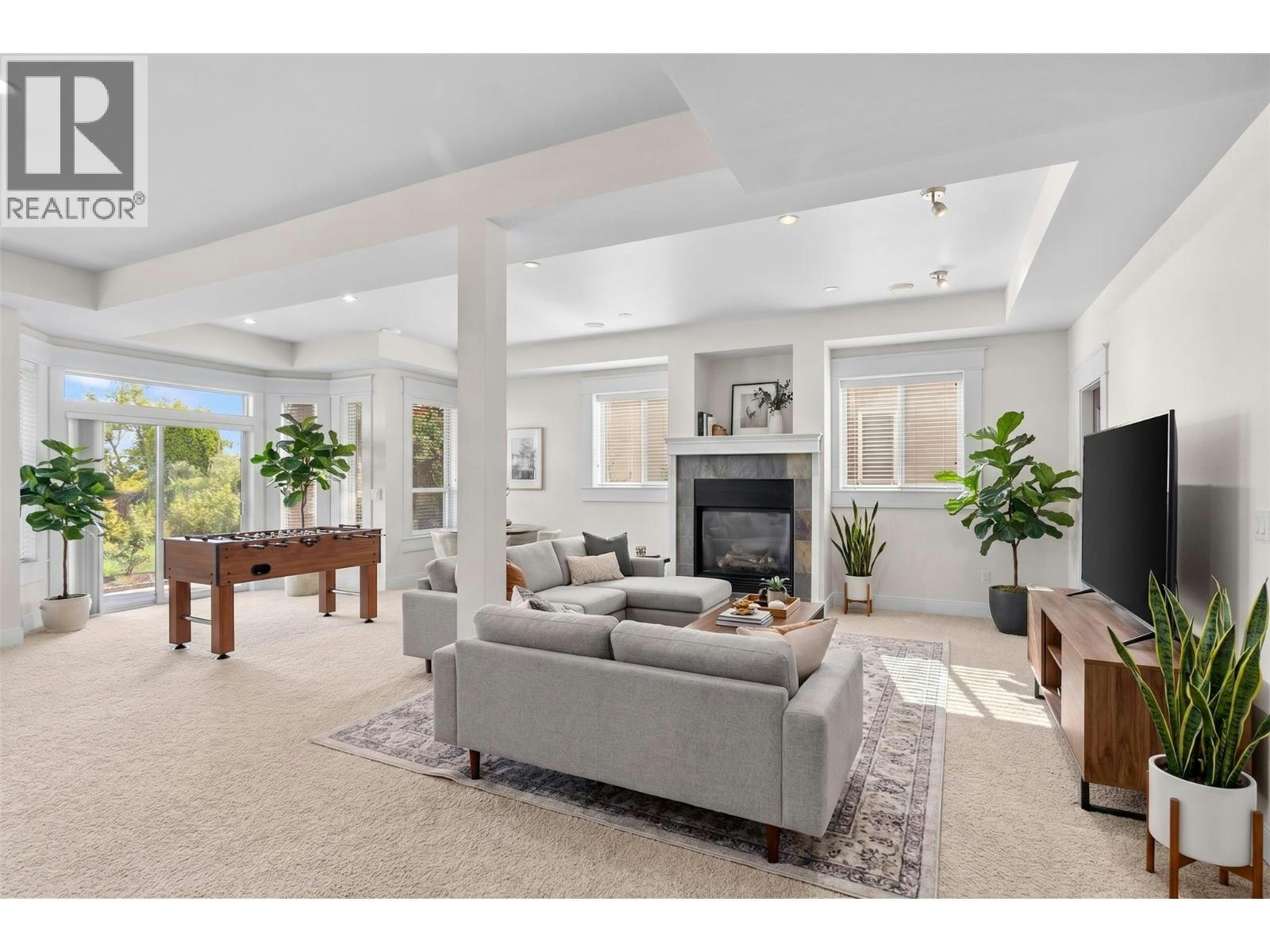 679 Devonian Avenue, Kelowna, BC, V1W 5C2 - 39