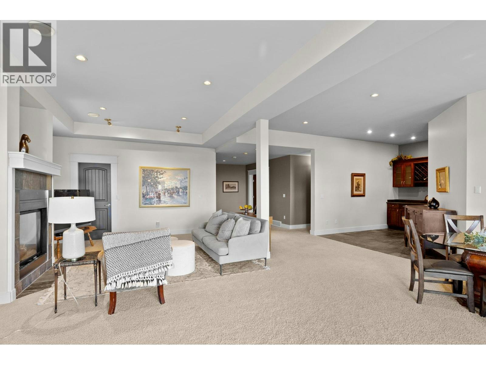679 Devonian Avenue, Kelowna, BC, V1W 5C2 - 40