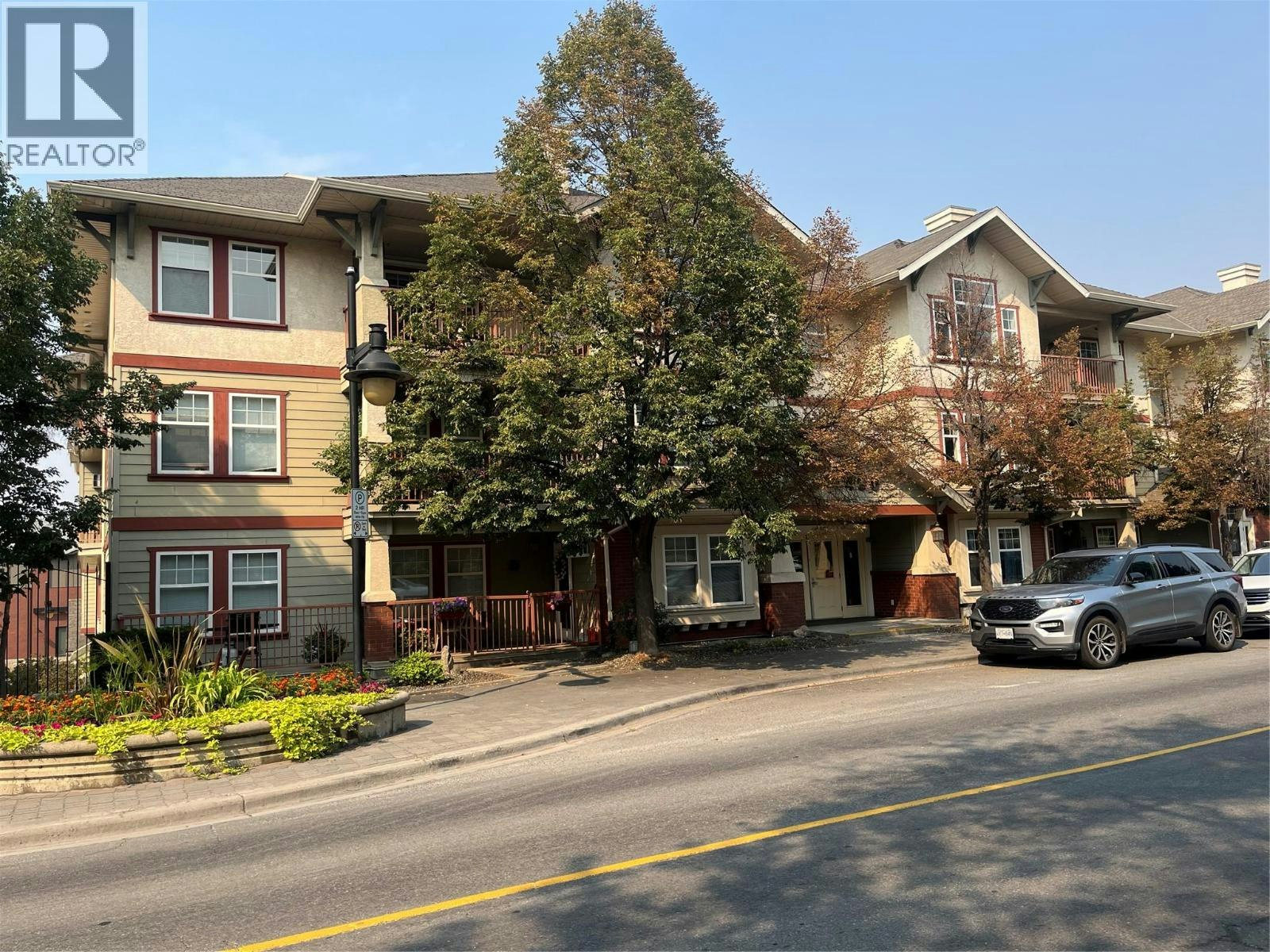 209-490 Lorne Street, Kamloops, BC, V2C 1W3