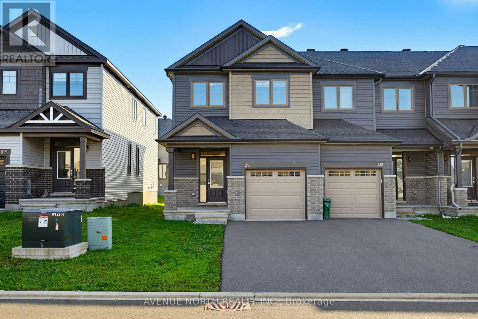 321 Grackle Street, Ottawa, ON, K1X 0G6