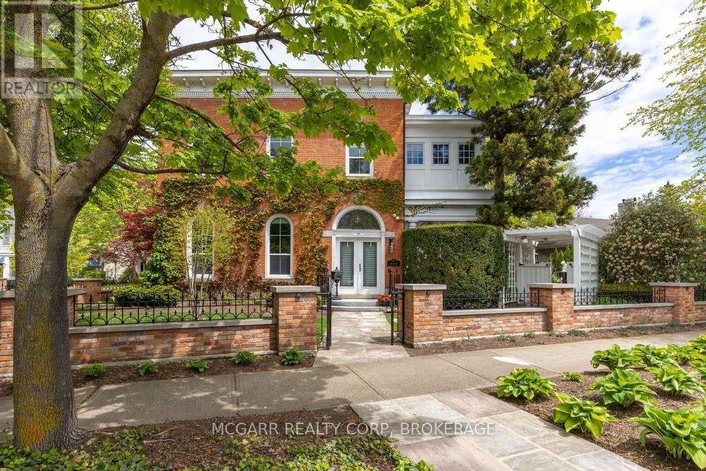 38 Yates Street, St. Catharines, ON, L2R 5R4