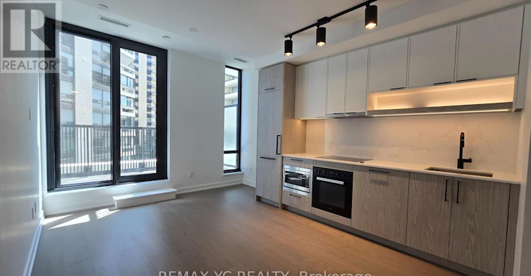 831-91 Montclair Avenue, Toronto, ON, M5P 0B1 - 2