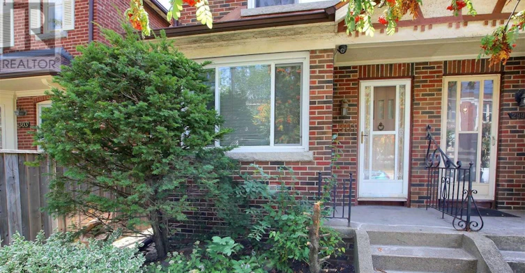 301 Davisville Avenue, Toronto, ON, M4S 1H1