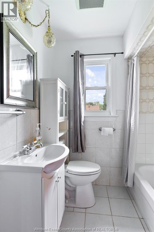 3200 Longfellow Avenue, Windsor, ON, N9E 2L6 - 10