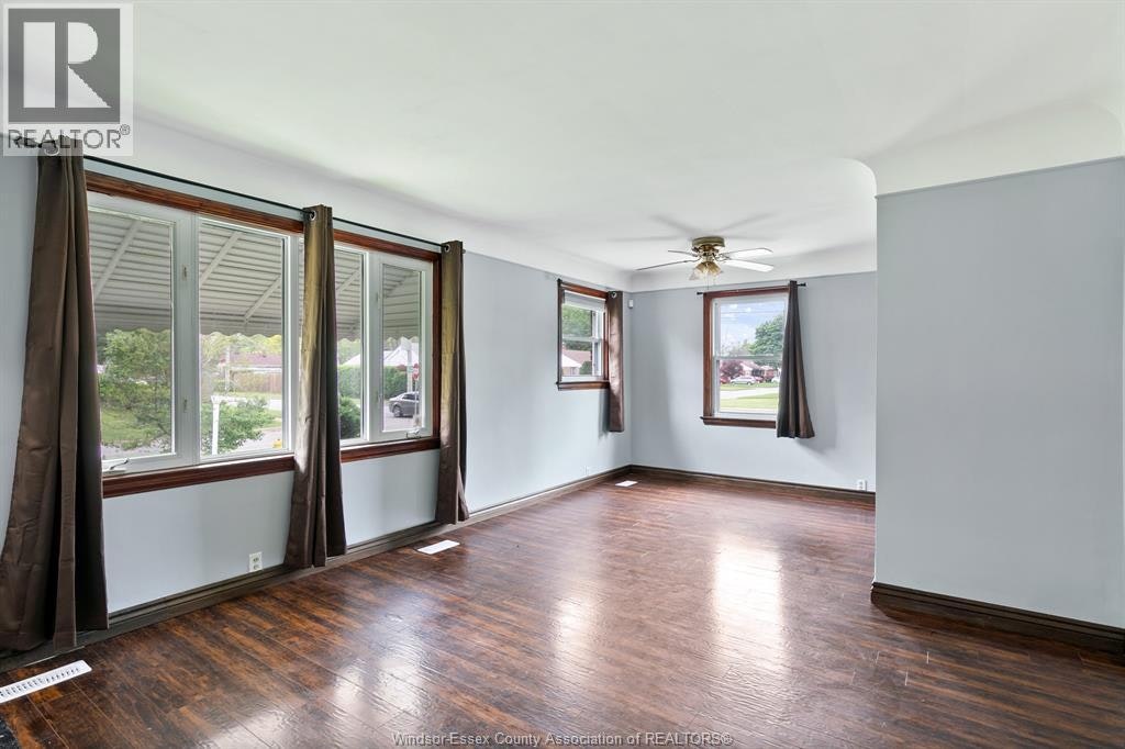 3200 Longfellow Avenue, Windsor, ON, N9E 2L6 - 2