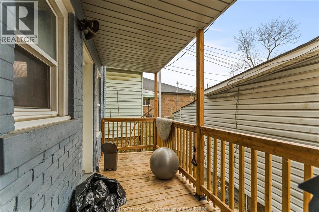 890 Howard Avenue, Windsor, ON, N9A 1S2 - 40