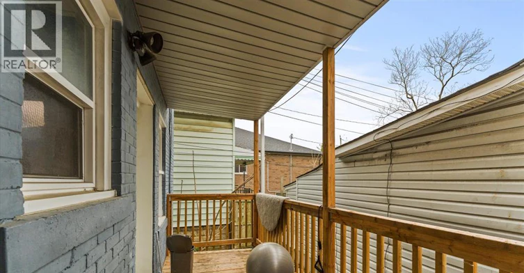 890 Howard Avenue, Windsor, ON, N9A 1S2 - 40