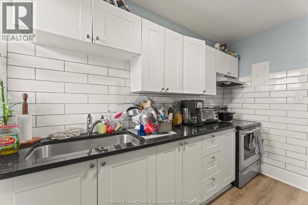 890 Howard Avenue, Windsor, ON, N9A 1S2 - 22