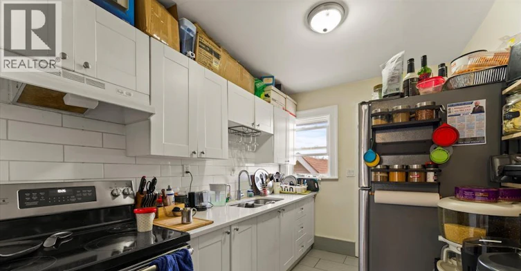 890 Howard Avenue, Windsor, ON, N9A 1S2 - 32