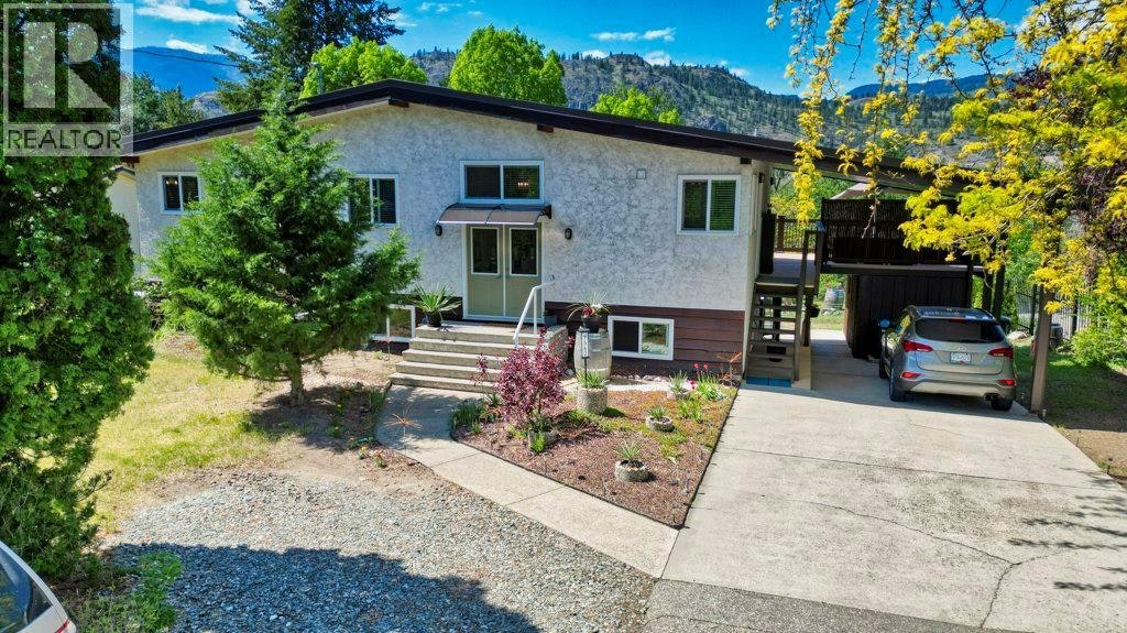 7562 Crest A Way Road, Oliver, BC, V0H 1T2 - 10