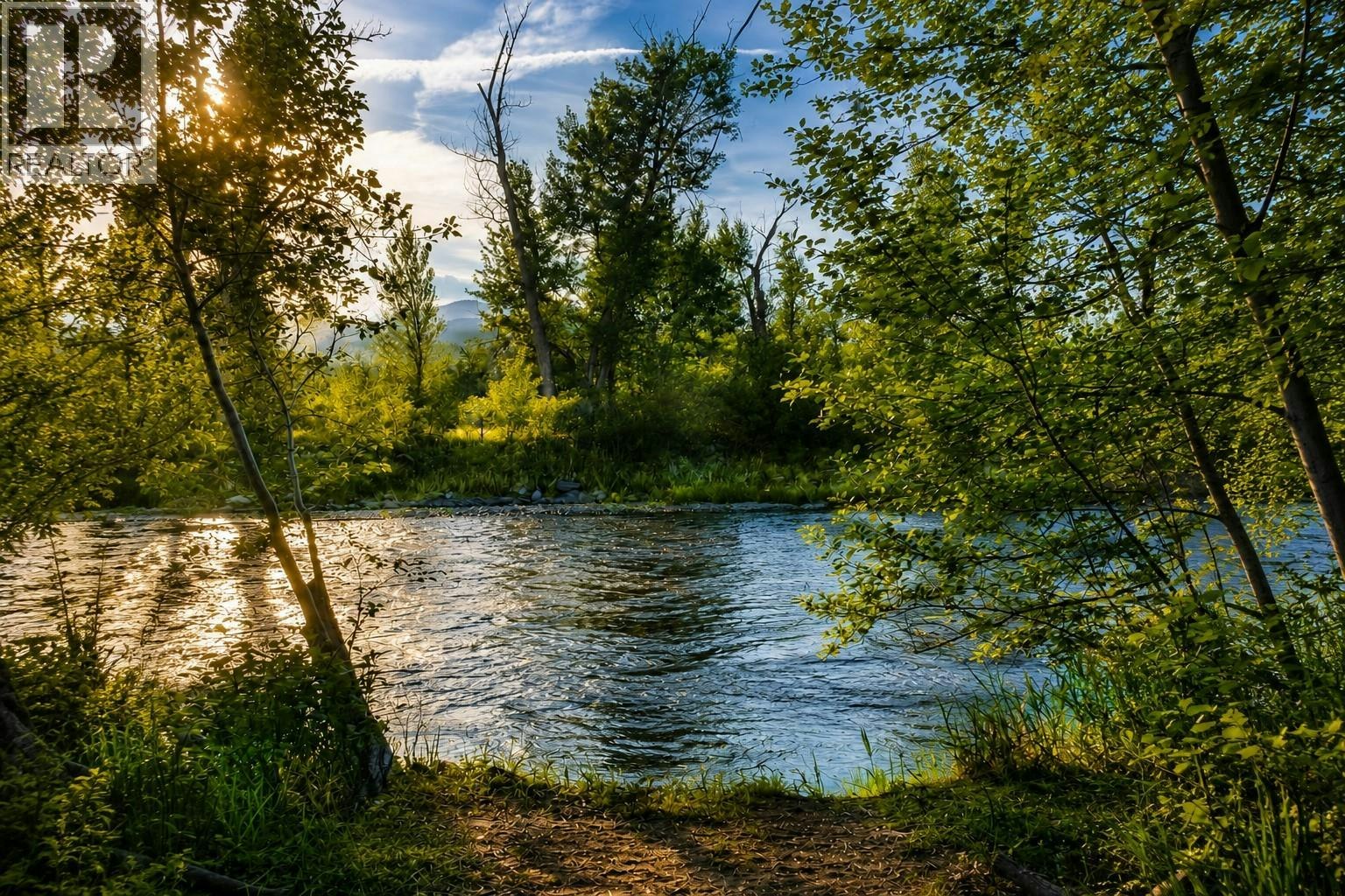 7562 Crest A Way Road, Oliver, BC, V0H 1T2 - 2