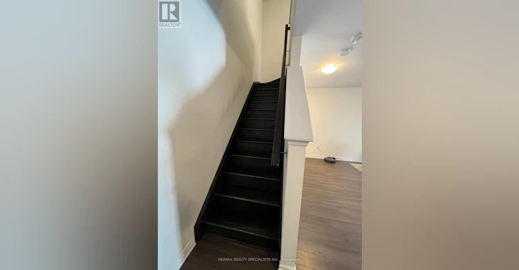 285 Casson Point, Milton, ON, L9E 0A1 - 2